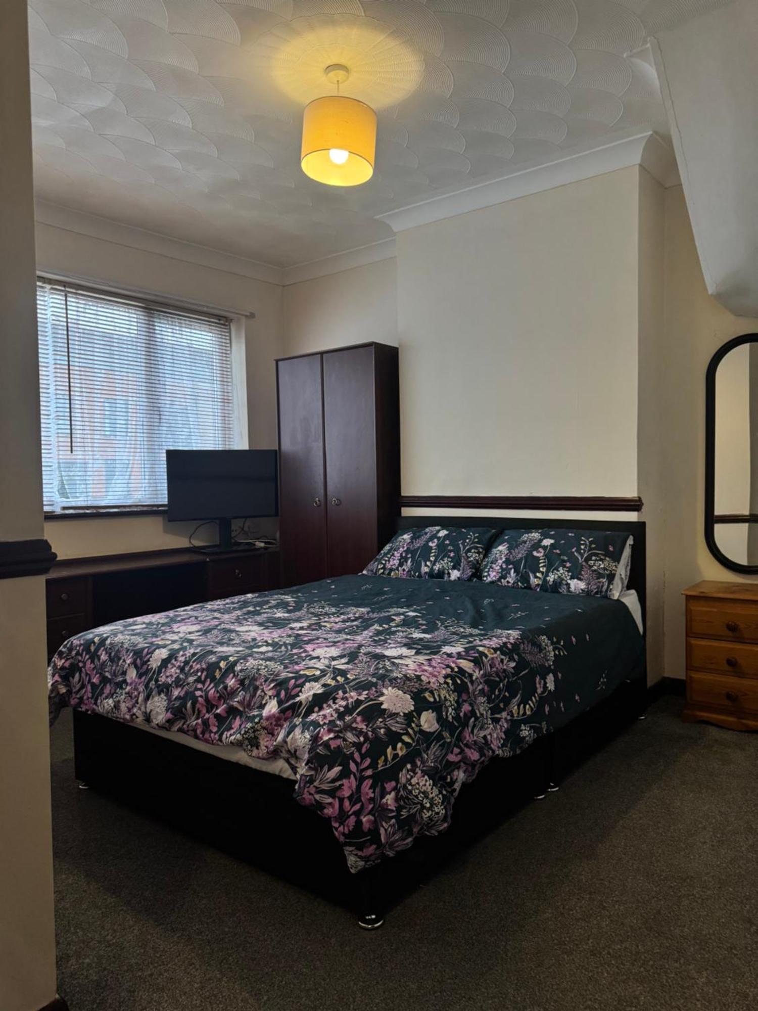 Jxb Homes - Lovely And Spacious Rooms Cliftonville Exteriér fotografie